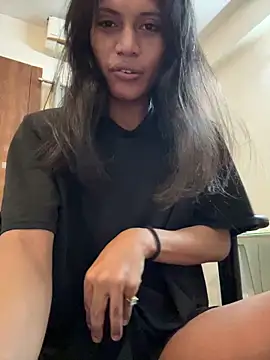 Pokazy przed kamerką – DarlingJenny22