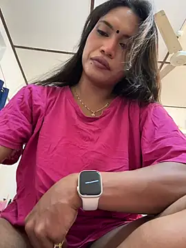 הופעת וובקאם של DarlingJenny22