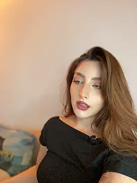 Anavi_ Live XXX-Chat