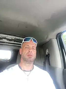 oglong Show in webcam