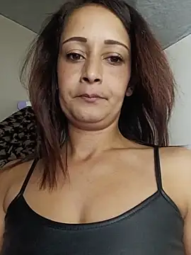 Alina03210 Adlı Modelin Web Kamerası Şovu