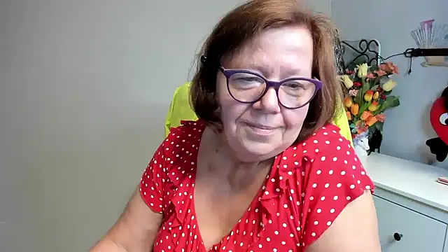 Adelewildx 网络视讯表演