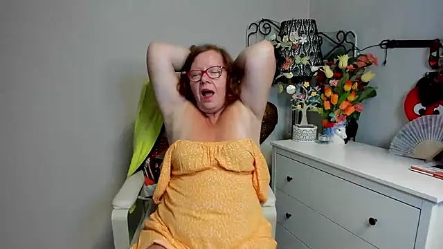 Adelewildx webcam show