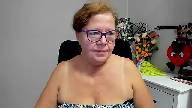 Adelewildx 网络视讯表演