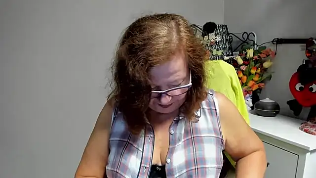Adelewildx's Live Sex Cam Show