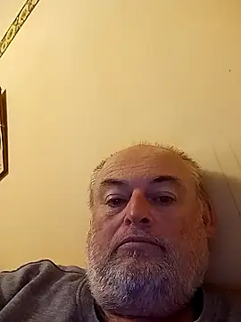 qzwxecrvtbynumi Show Webcam