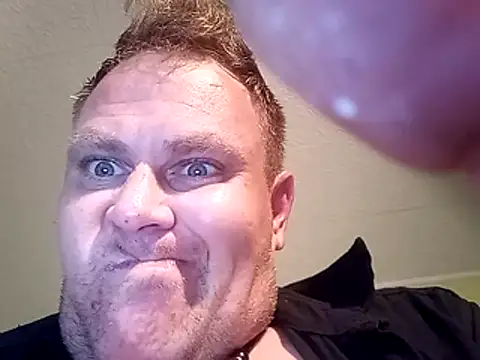 OliverBerlinSucht Webcam-Show