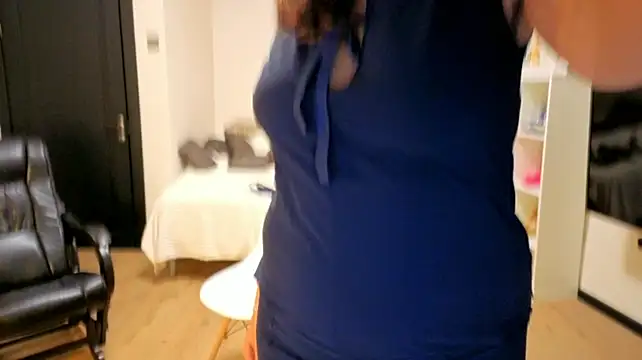 CaringSophie Chat XXX live