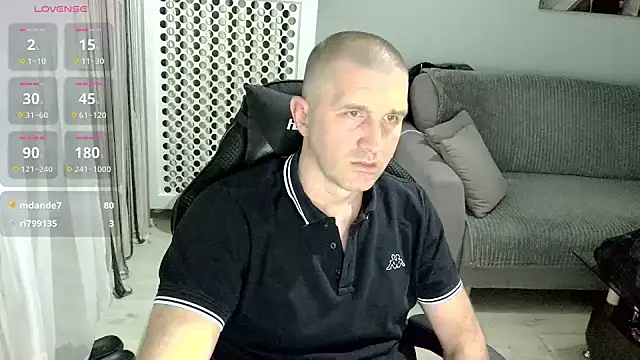 Succubus5879 webkamerás műsora