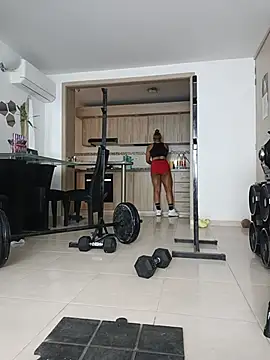 Chat XXX en directo de KarinRoss