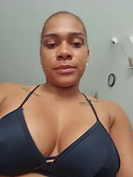 KarinRoss Chat XXX in diretta