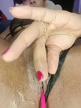 KarinRoss Show Webcam