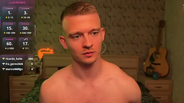 Marvelboy_のウェブカメラショー