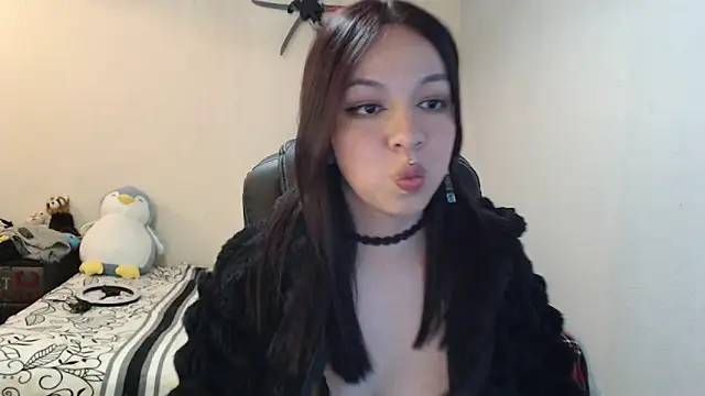 babyakem's Live XXX Chat