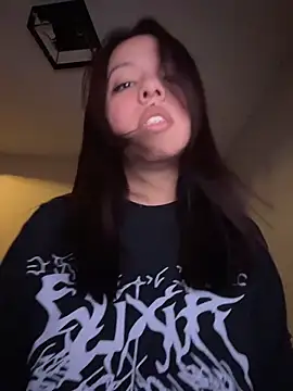 babyakem's Live XXX Chat