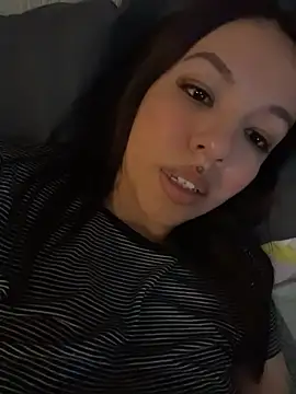 Chat XXX ao vivo de babyakem
