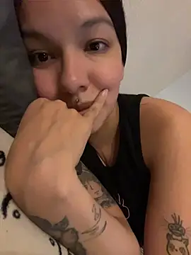 Chat +18 de babyakem ao vivo