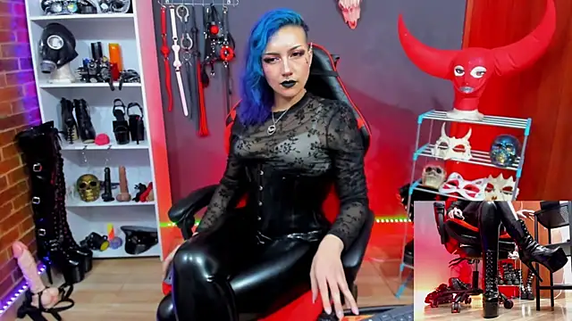 Yelena_LatexMaiden's Webcam Show