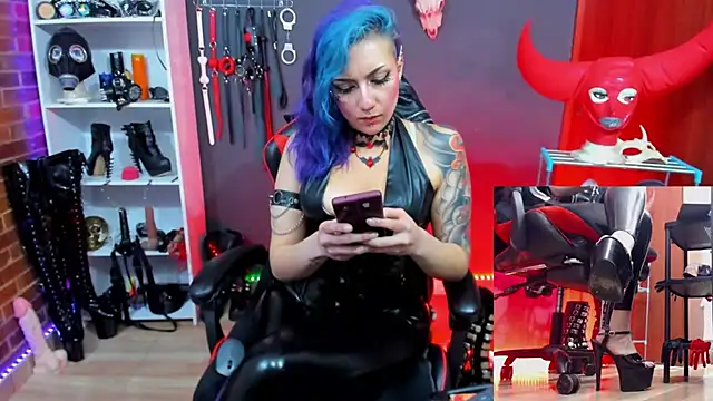แชท XXX สดของ Yelena_LatexMaiden