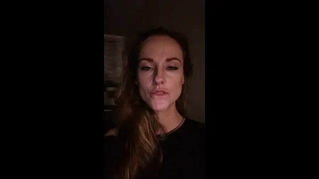 SuchArt_'s Live XXX Chat