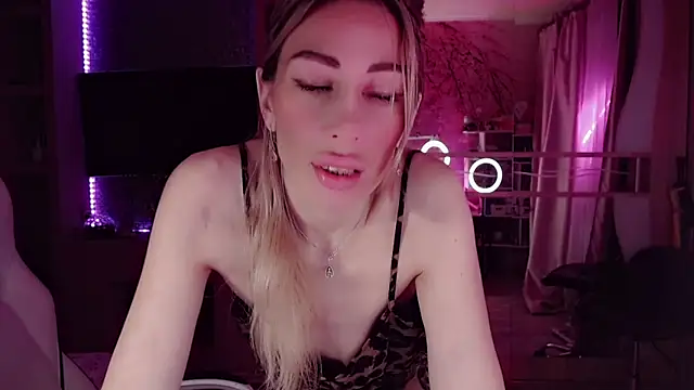 Živá chatovací místnost AnnieGOld_