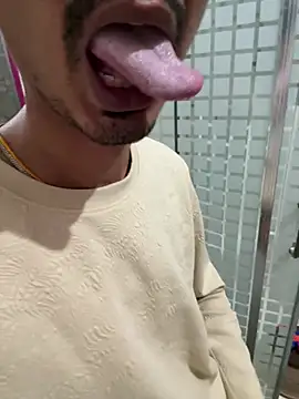 Онлайн чат XXX dreamtoungelick69