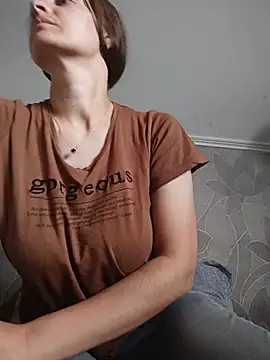 Angela_Zaykaのウェブカメラショー