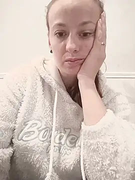 Pokazy przed kamerką – Angela_Zayka