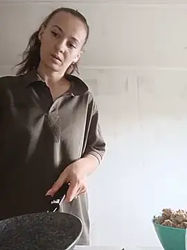 دردشة Angela_Zayka الجنسية المباشرة