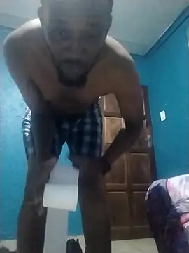angeloreal Show in webcam