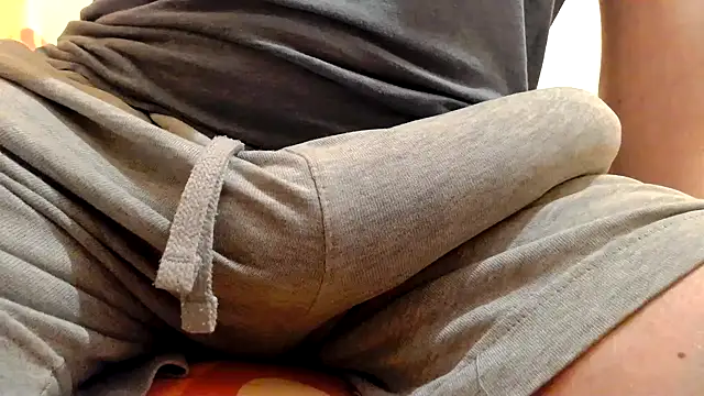 gae89tano Show in webcam