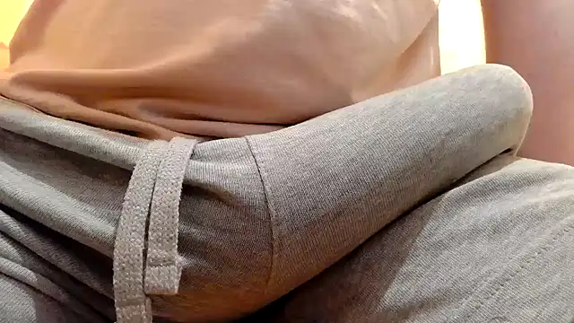gae89tano Show in webcam