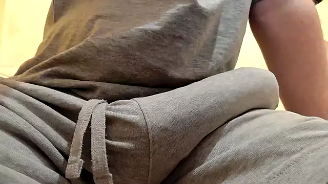 Show modela gae89tano na web-kameri