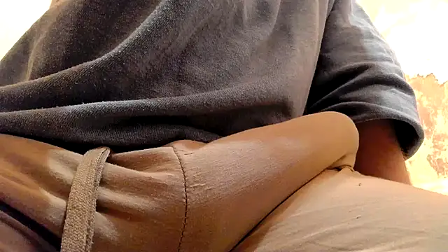 gae89tano Show in webcam