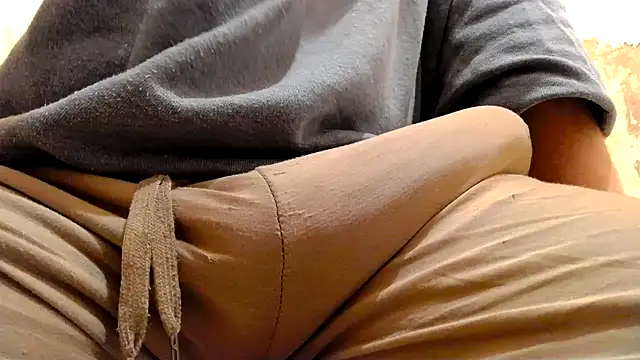 gae89tano Webcam-Show