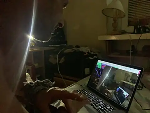 firefoxfeel Webcamshow