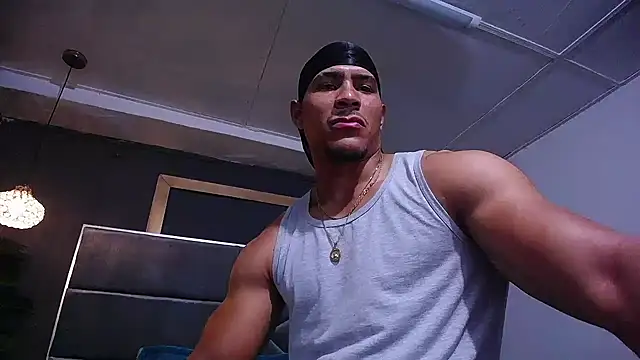 teddyfit19cm: διαδικτυακό σόου στην κάμερα