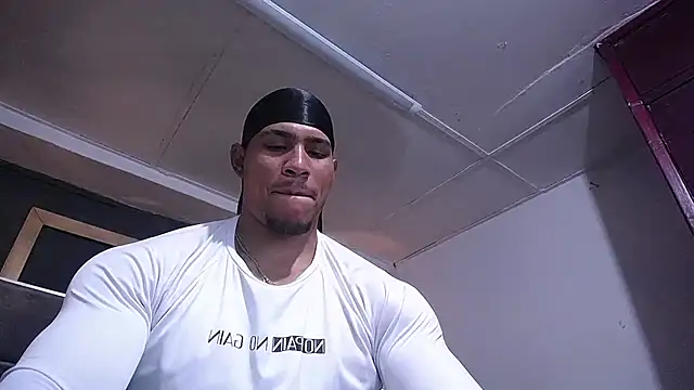 teddyfit19cm's Webcam Show