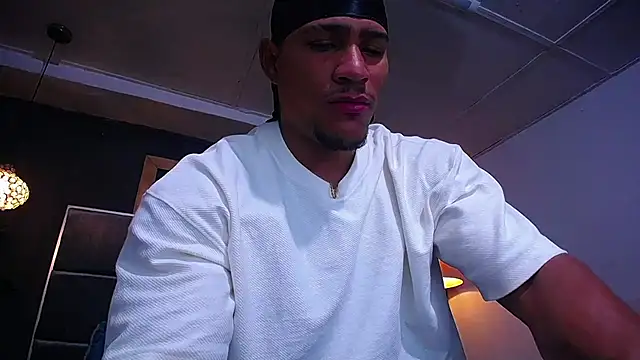 teddyfit19cm Show in webcam