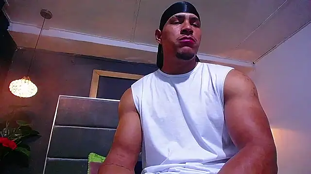teddyfit19cm Show in webcam