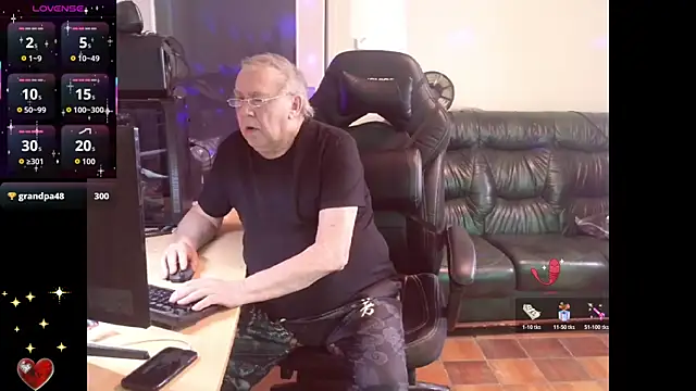 bebitzu webkamerás műsora