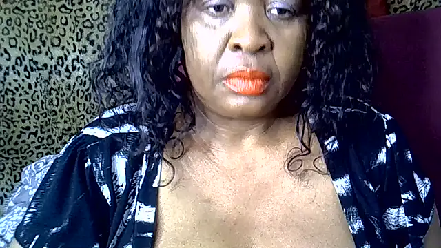 Ebony_Cougar: вебкам-шоу