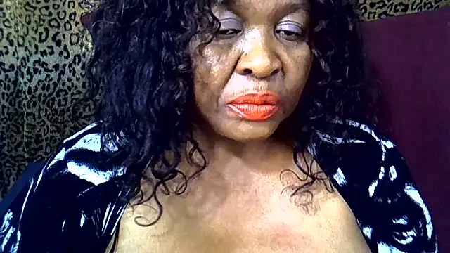 Živý XXX chat Ebony_Cougar