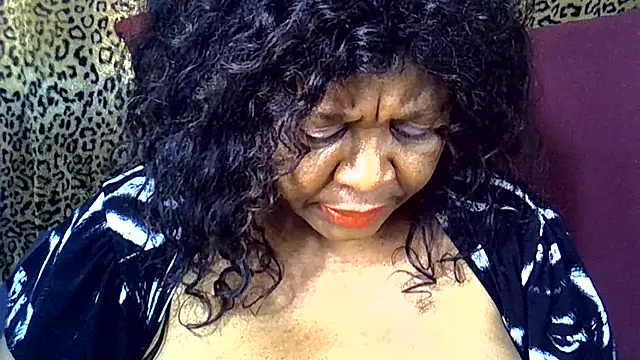 Chatroom XXX en direct de Ebony_Cougar