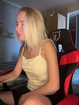 SIMBA_BOS Chat XXX in diretta