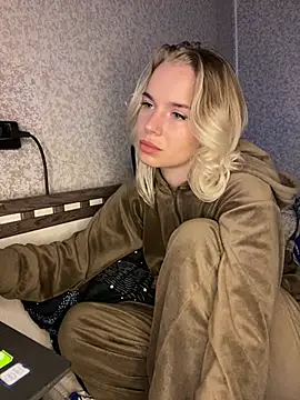 SIMBA_BOS Chat XXX in diretta