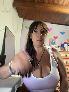 Sofyalone_ Chat XXX live
