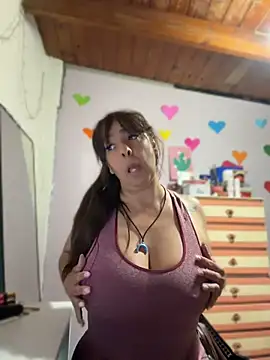 הופעת וובקאם של Sofyalone_