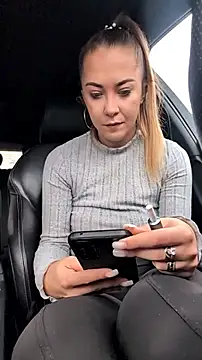 Risky_julia2330: вебкам-шоу