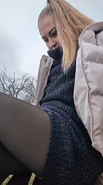 Risky_julia2330のウェブカメラショー